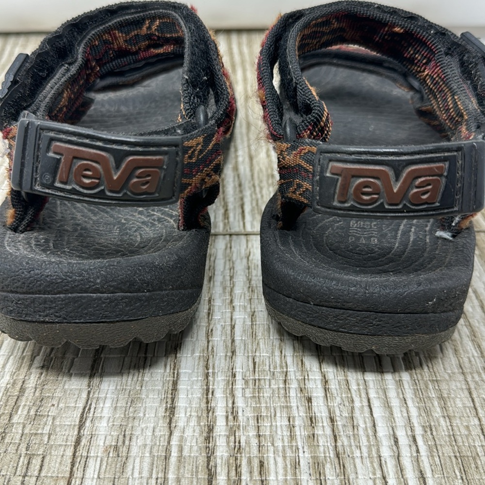 Teva sandals - Picture 5 of 9